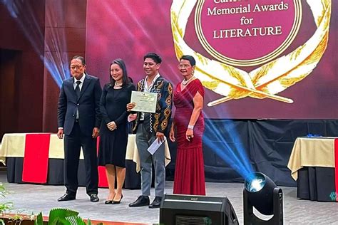 vince agcaoili|UA&P LIT faculty member wins Palanca Award for Poetry.